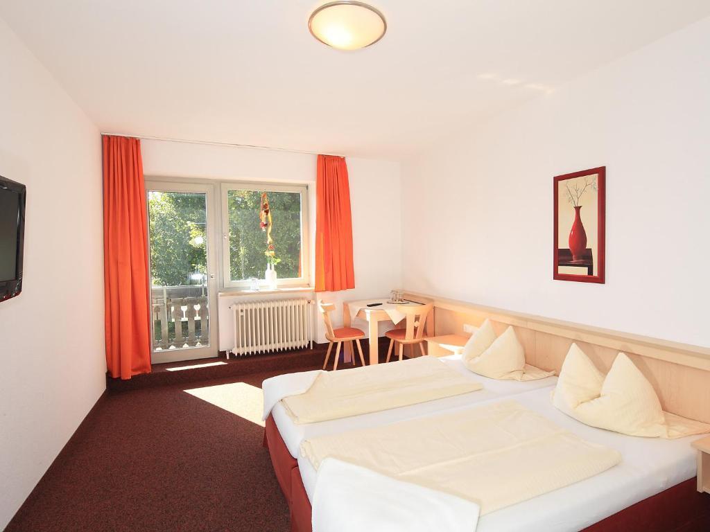 Gasthof Roessle Rieden Chambre photo