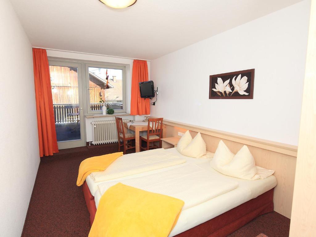 Gasthof Roessle Rieden Chambre photo